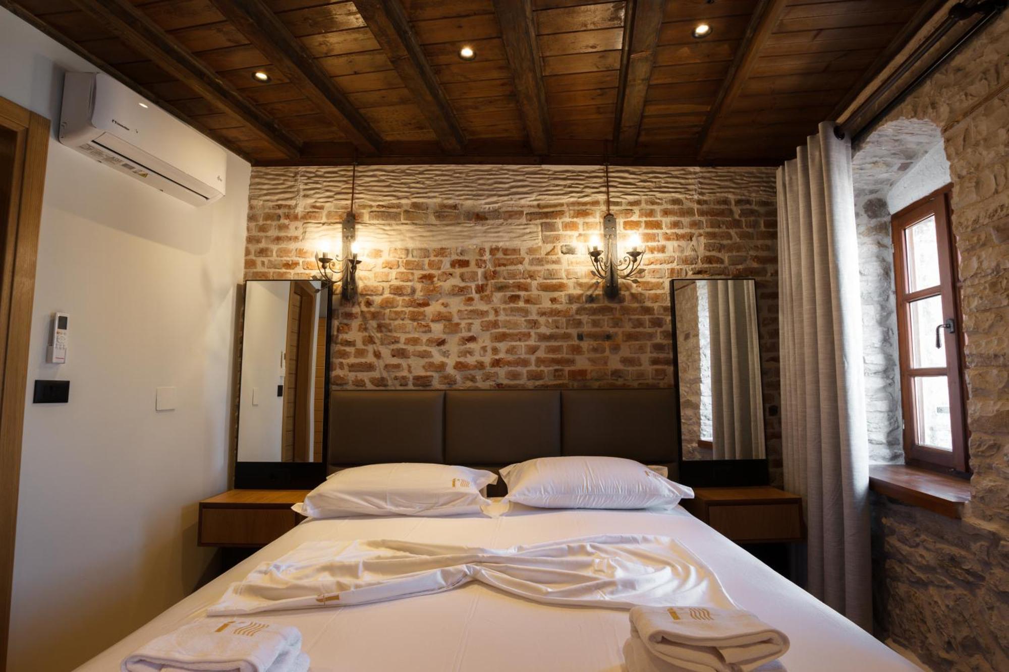 Furra Hotel Gjirokastër Exterior foto