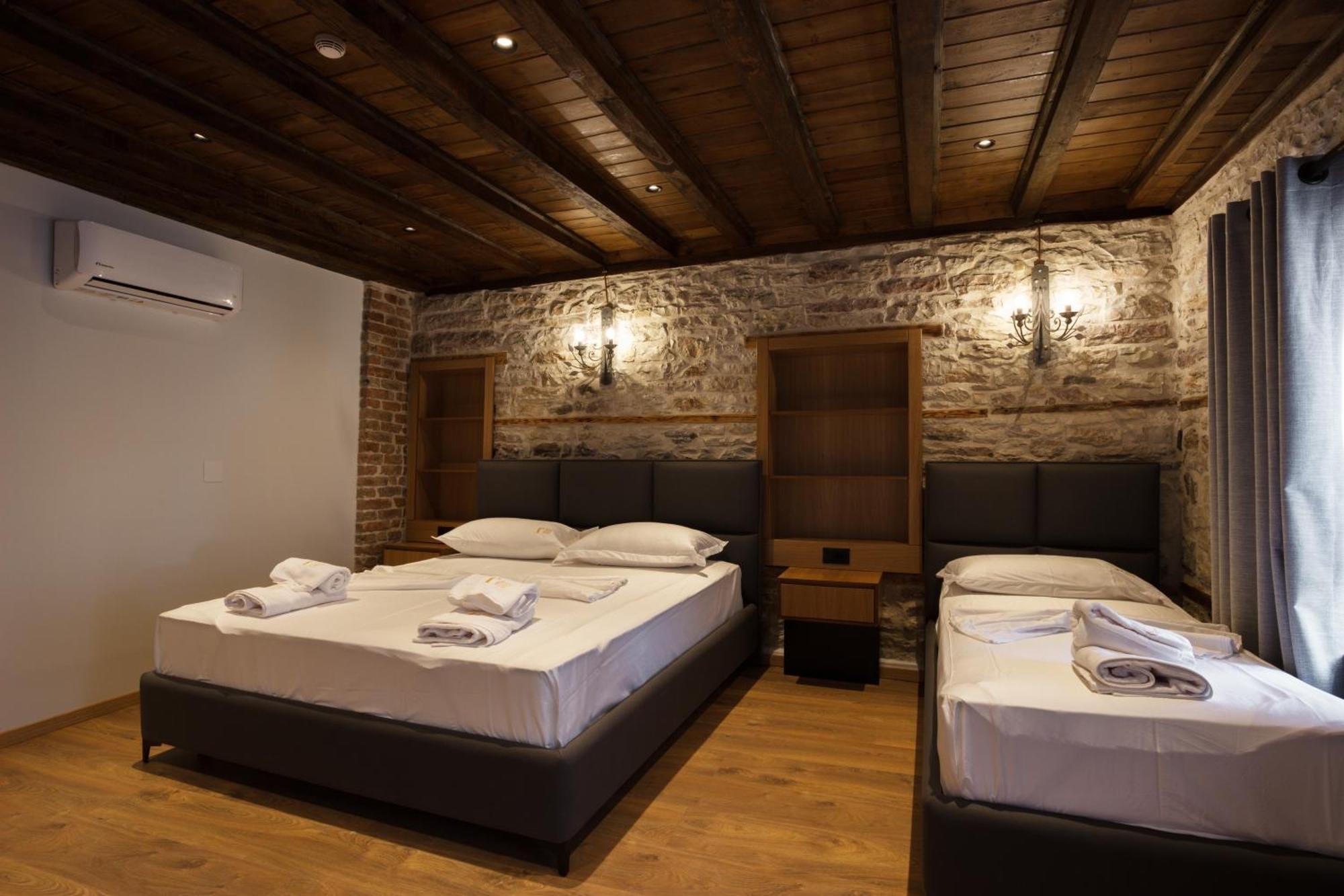 Furra Hotel Gjirokastër Exterior foto