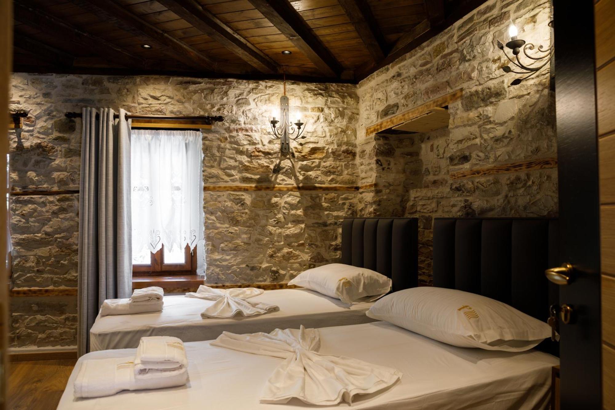 Furra Hotel Gjirokastër Exterior foto